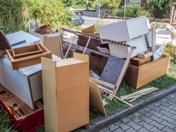Best Trash Removal Near Me  in Hanford, CA